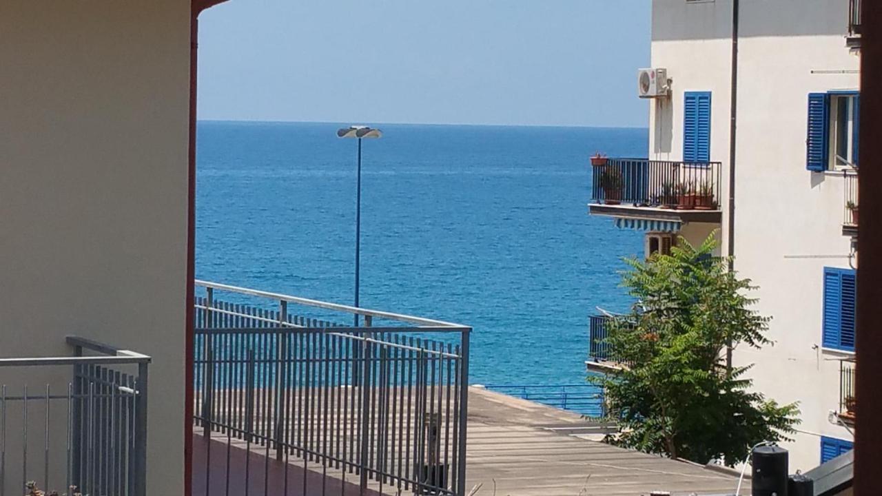 A Due Passi Dal Mare Bed & Breakfast Acquappesa Dış mekan fotoğraf