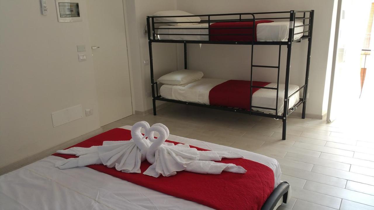 A Due Passi Dal Mare Bed & Breakfast Acquappesa Dış mekan fotoğraf