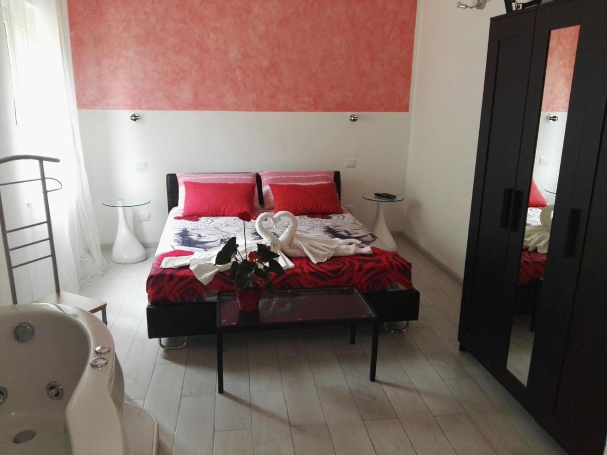 A Due Passi Dal Mare Bed & Breakfast Acquappesa Dış mekan fotoğraf